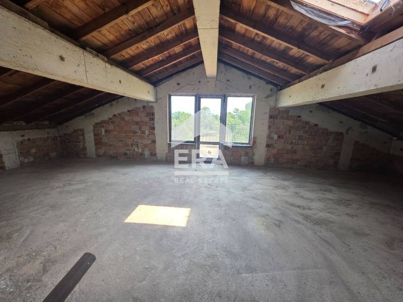 Продава  Къща област Варна , с. Равна гора , 245 кв.м | 57685227 - изображение [8]