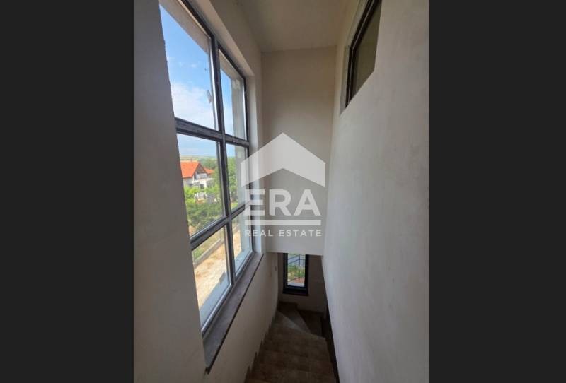 Продава  Къща област Варна , с. Равна гора , 245 кв.м | 57685227 - изображение [4]
