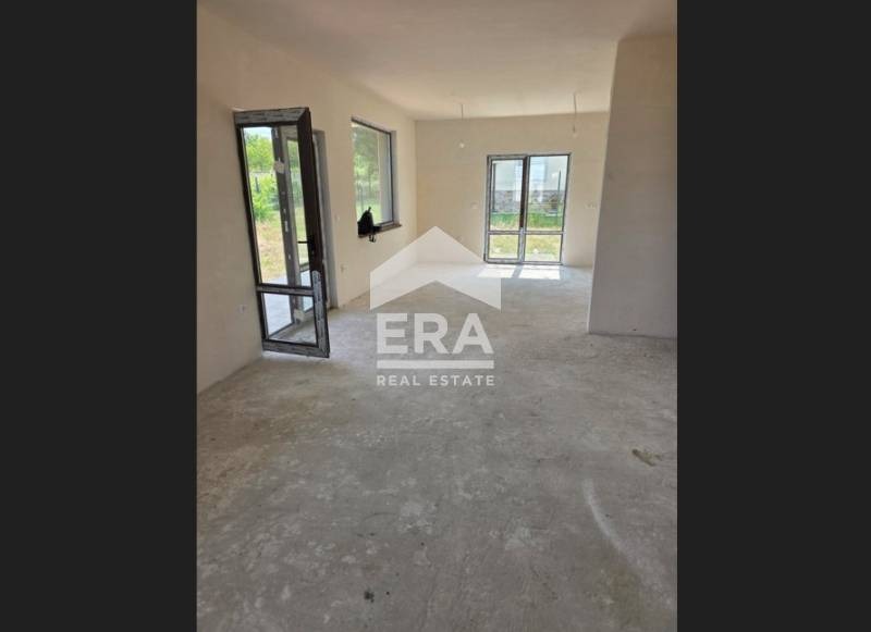 Продава  Къща област Варна , с. Равна гора , 245 кв.м | 57685227 - изображение [3]