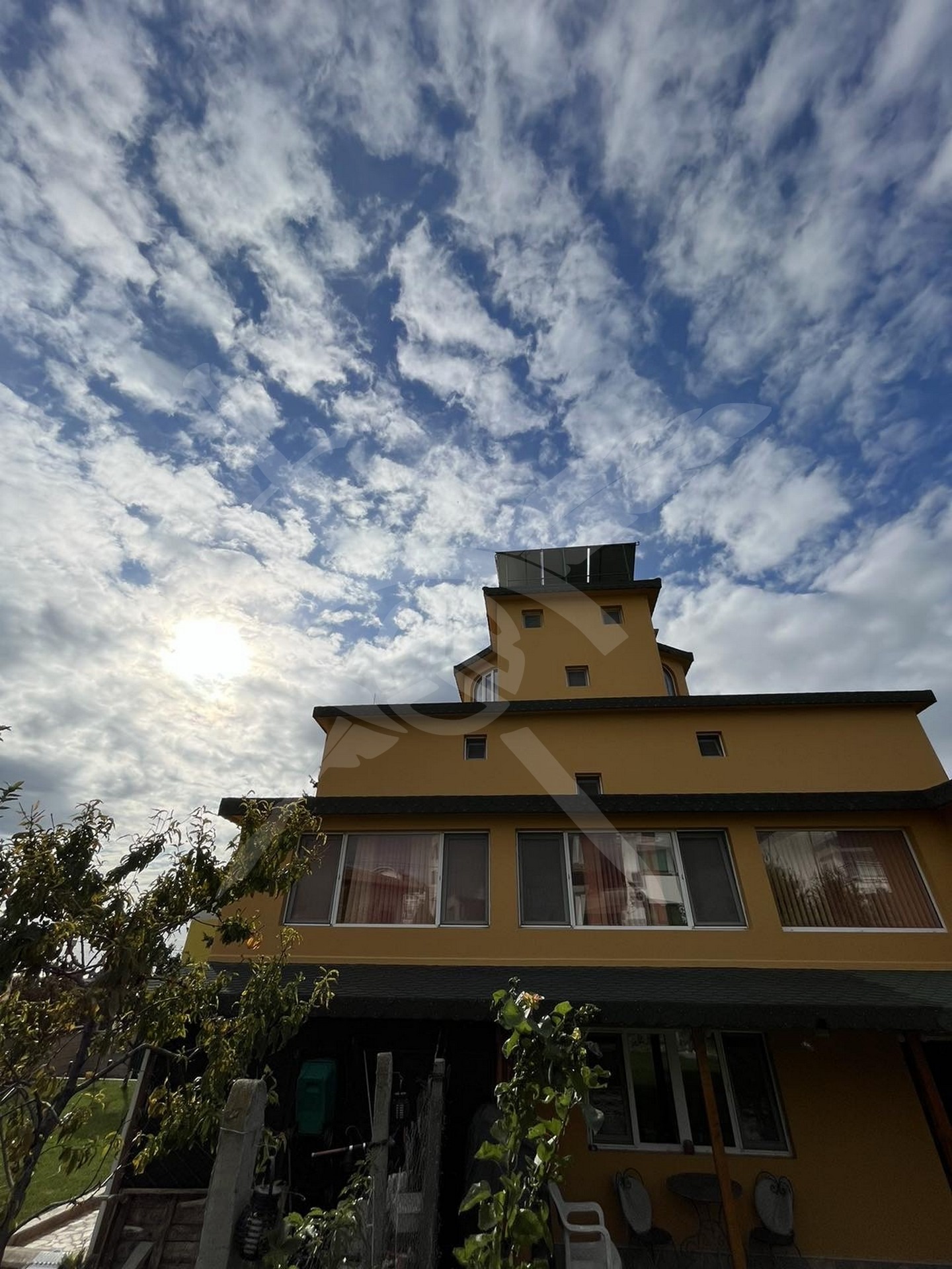 Продава КЪЩА, гр. Варна, м-т Горна Трака, снимка 2 - Къщи - 50227359