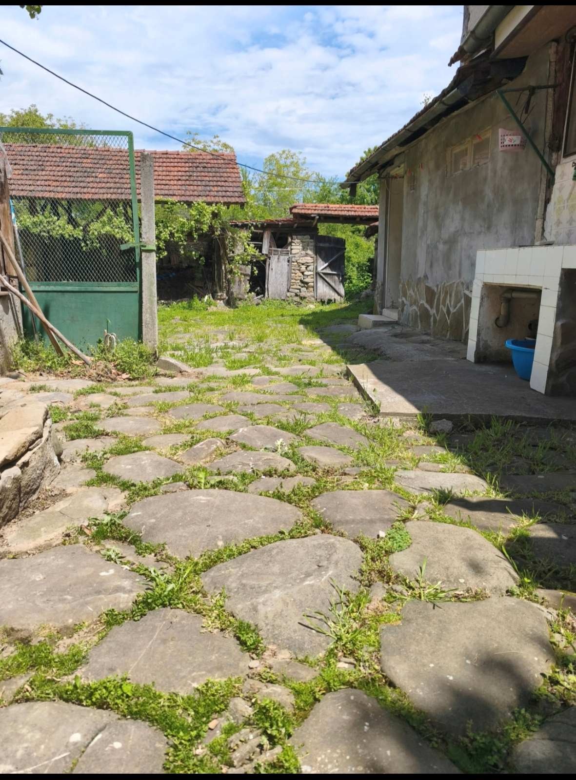 Продава КЪЩА, с. Орешак, област Ловеч, снимка 10 - Къщи - 54605608