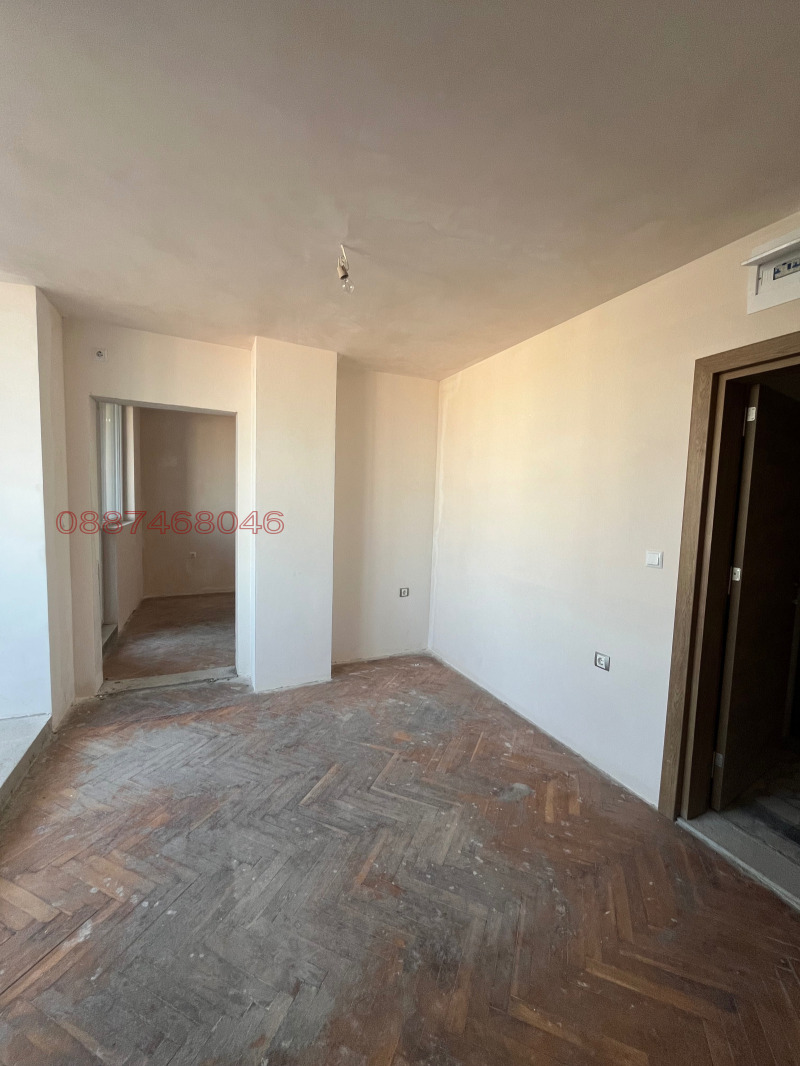 De vânzare  1 dormitor Varna , Confuto , 62 mp | 59724116 - imagine [2]