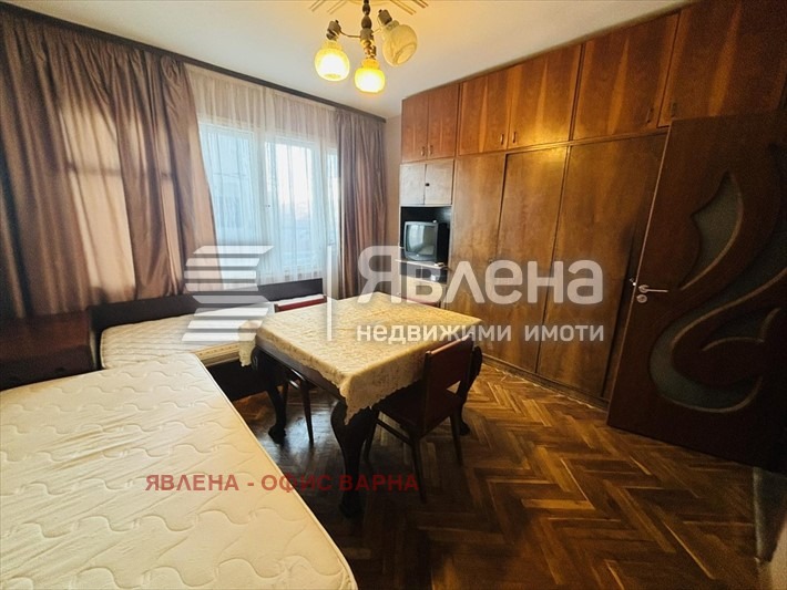 Продается  3+ спальни Варна , Централна поща , 116 кв.м | 18980995