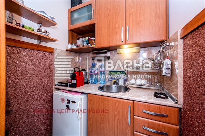 Продава ОФИС, гр. София, Център, снимка 8 - Офиси - 53831033