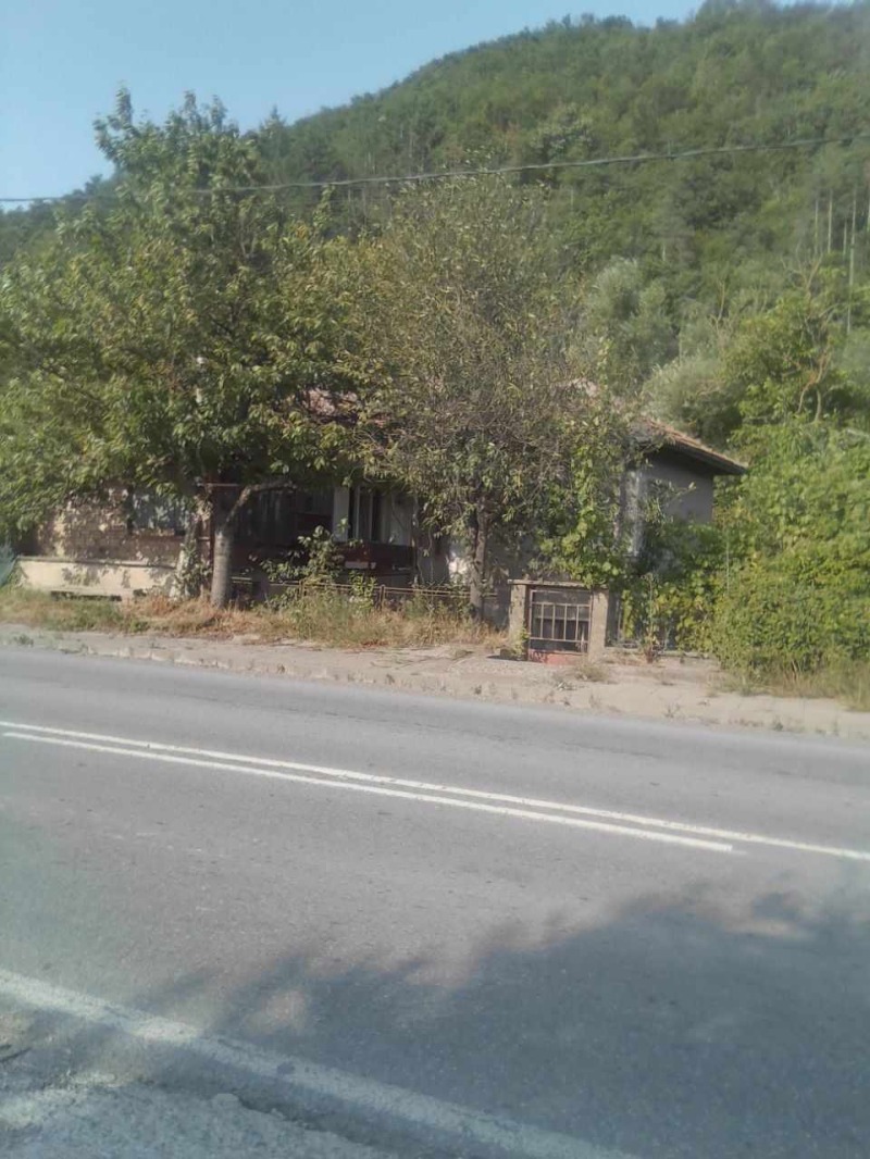 Продава КЪЩА, с. Пчелиново, област Стара Загора, снимка 2 - Къщи - 42088223
