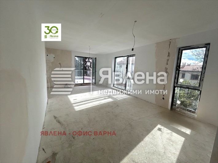 Продава 3-СТАЕН, гр. Варна, м-т Долна Трака, снимка 6 - Aпартаменти - 48020561