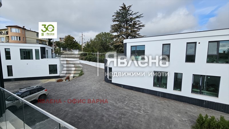 Продава 3-СТАЕН, гр. Варна, м-т Долна Трака, снимка 3 - Aпартаменти - 48020561