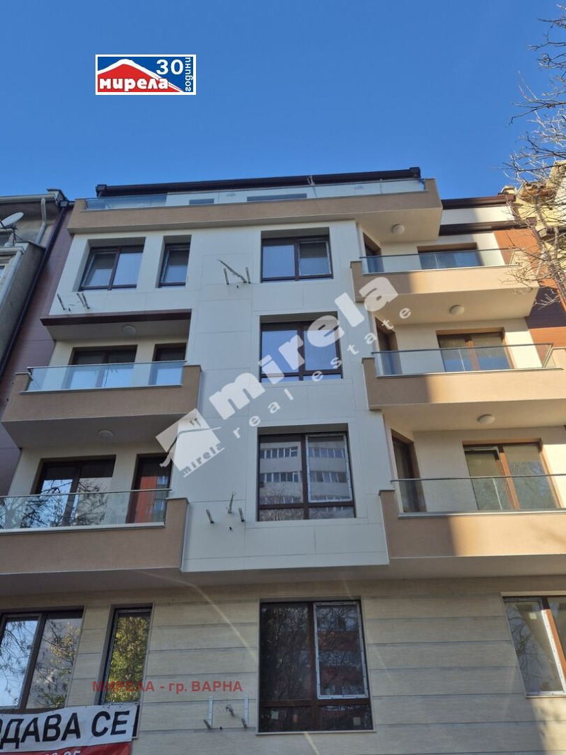 Продава 3-СТАЕН, гр. Варна, Лятно кино Тракия