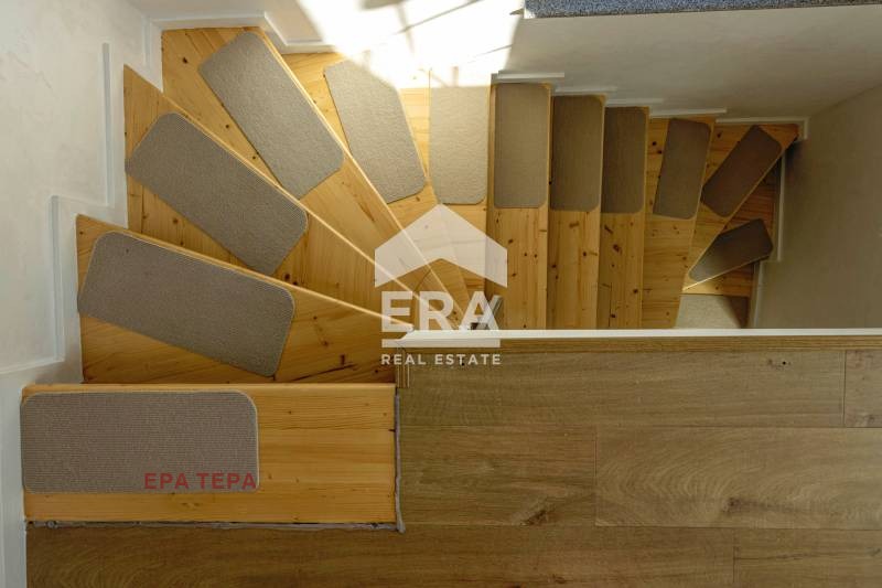 Продава  Къща град София , в.з.Бункера , 246 кв.м | 14040264 - изображение [11]