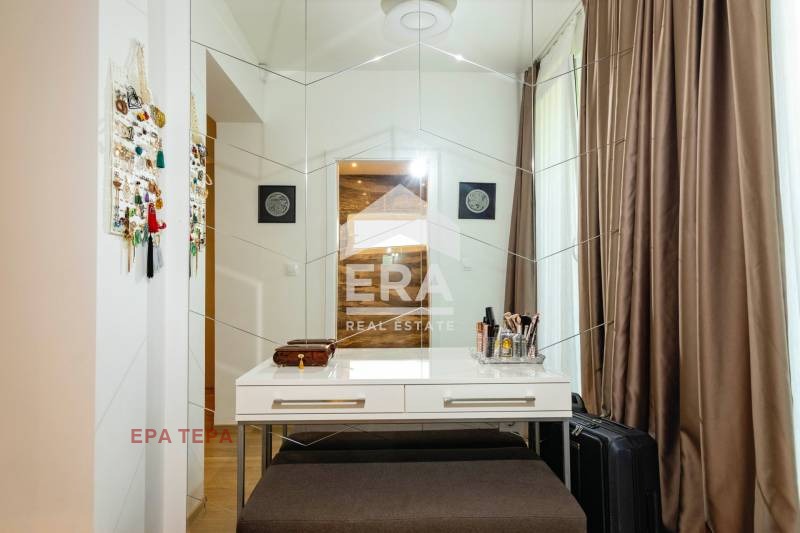 Продава  Къща град София , в.з.Бункера , 246 кв.м | 14040264 - изображение [9]