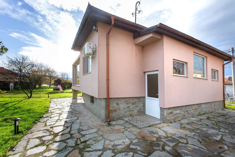 Продава КЪЩА, с. Оризари, област Пловдив, снимка 12 - Къщи - 53558490