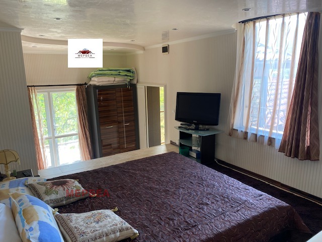 Продава КЪЩА, с. Сирищник, област Перник, снимка 16 - Къщи - 53792192