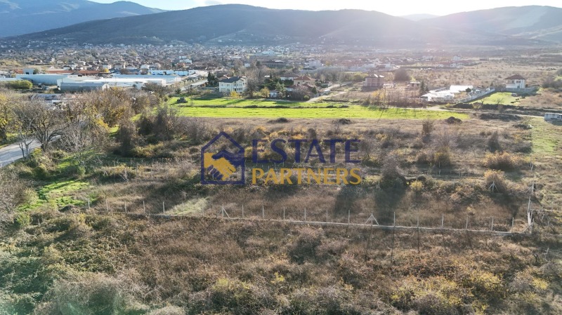 Продава ПАРЦЕЛ, с. Брестник, област Пловдив