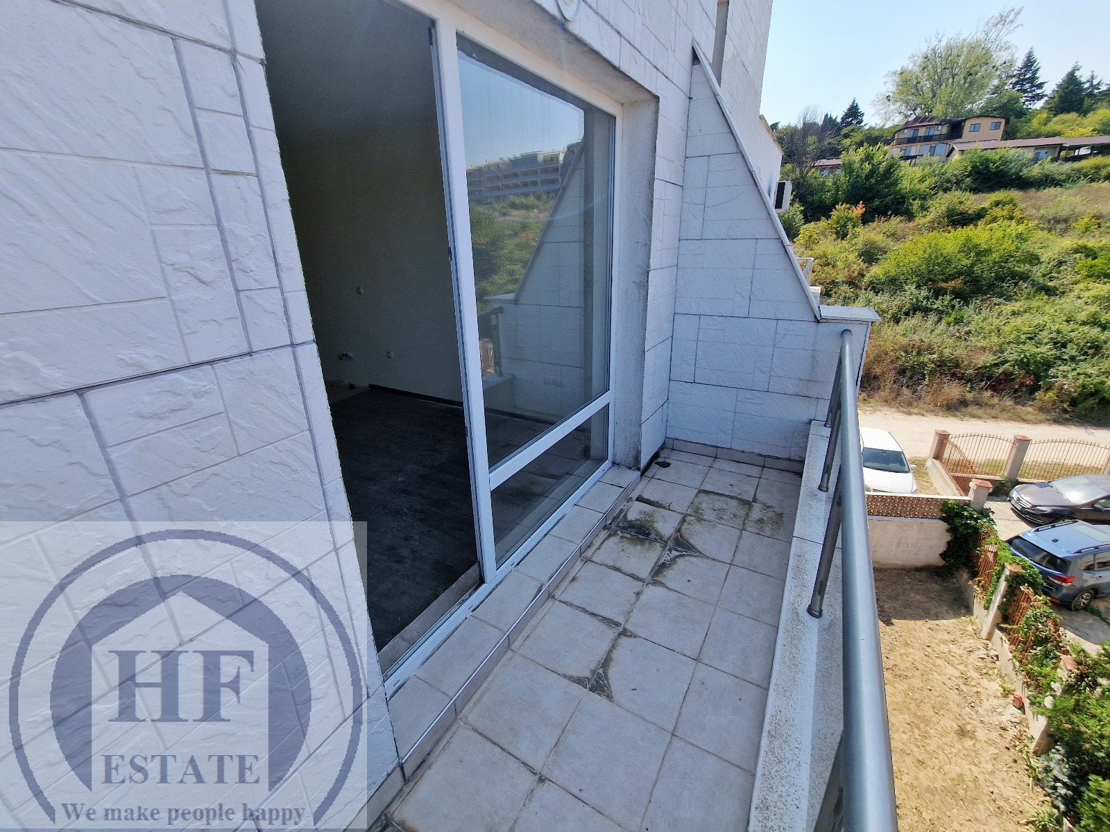 Продава 1-СТАЕН, гр. Бяла, област Варна, снимка 4 - Апартаменти - 56057036