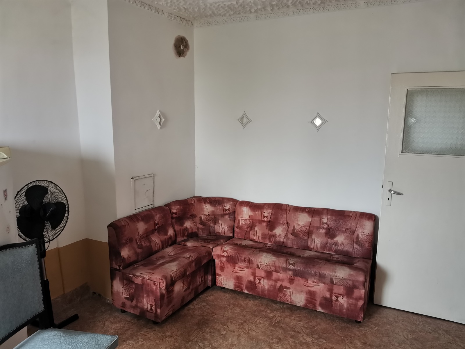 Продава 1-СТАЕН, гр. Пазарджик, Изток, снимка 3 - Апартаменти - 56460409