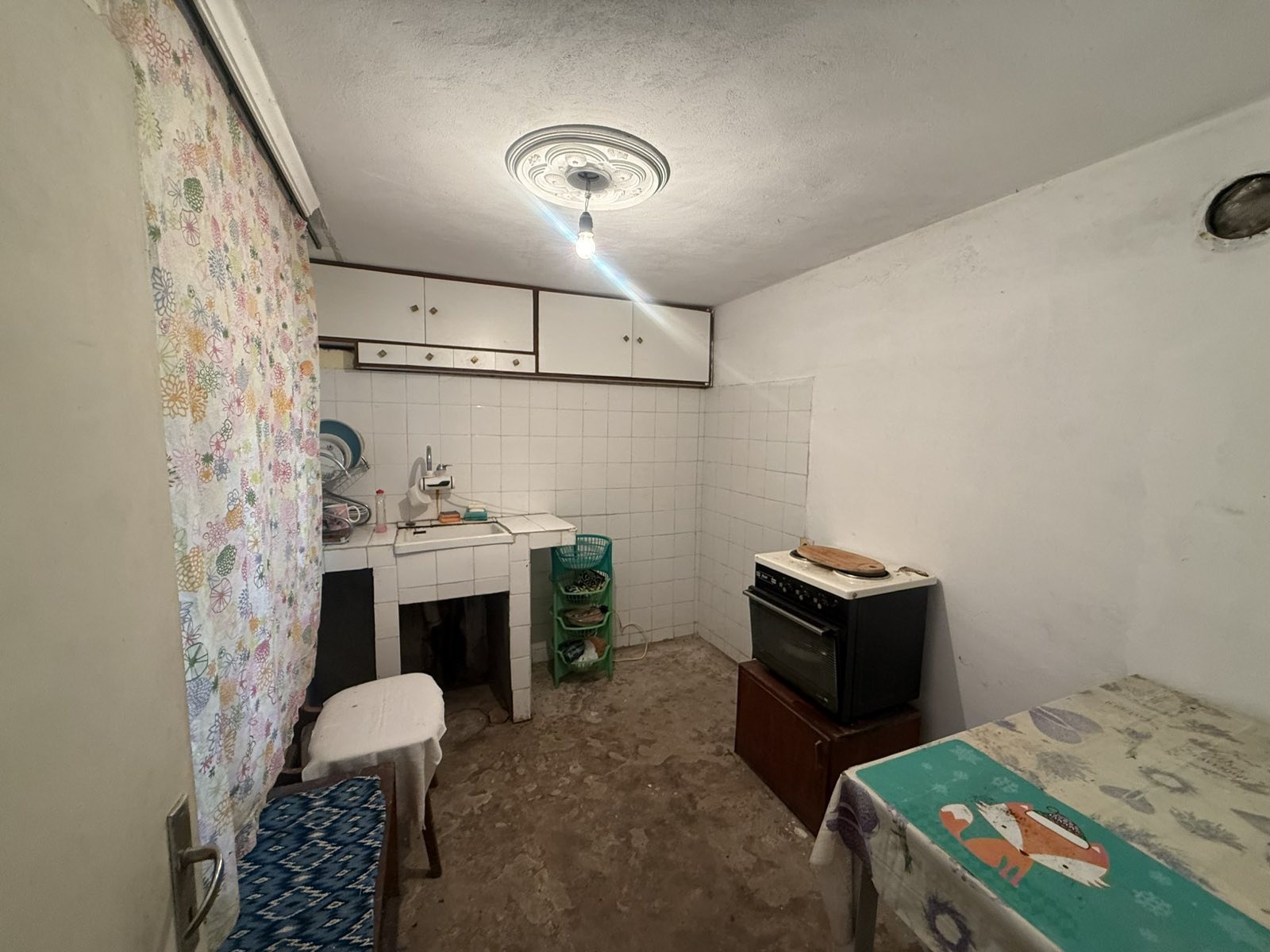 Продава КЪЩА, с. Солари, област Габрово, снимка 6 - Къщи - 55145806