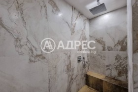 3-стаен град София, Сухата река 12