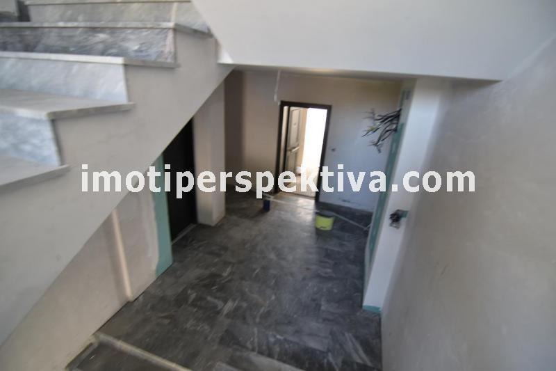 En venta  1 dormitorio Plovdiv , Jristo Smirnenski , 211 metros cuadrados | 11542176 - imagen [5]