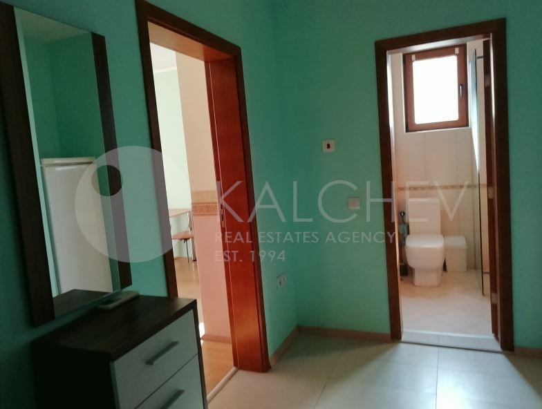 Продается  1 спальня Варна , к.к. Св.Св. Константин и Елена , 76 кв.м | 36789961 - изображение [11]
