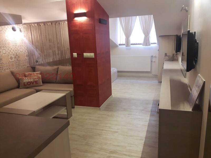 Продава МНОГОСТАЕН, гр. Русе, Родина 1, снимка 13 - Апартаменти - 52779207