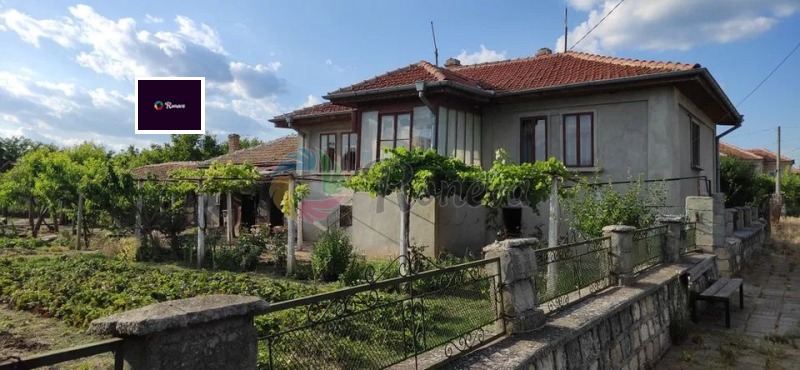 Eladó  Ház régió Dobrich , Vladimirovo , 110 négyzetméter | 86310773