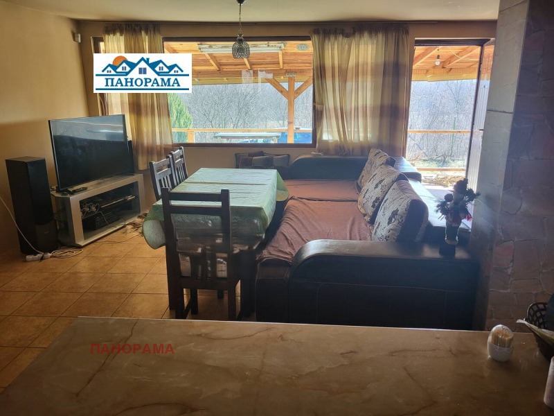 Продава КЪЩА, с. Песнопой, област Пловдив, снимка 8 - Къщи - 52661070