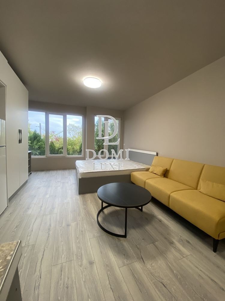 Myytävänä  Studio Varna , m-t Dolna Traka , 40 neliömetriä | 67939216 - kuva [3]