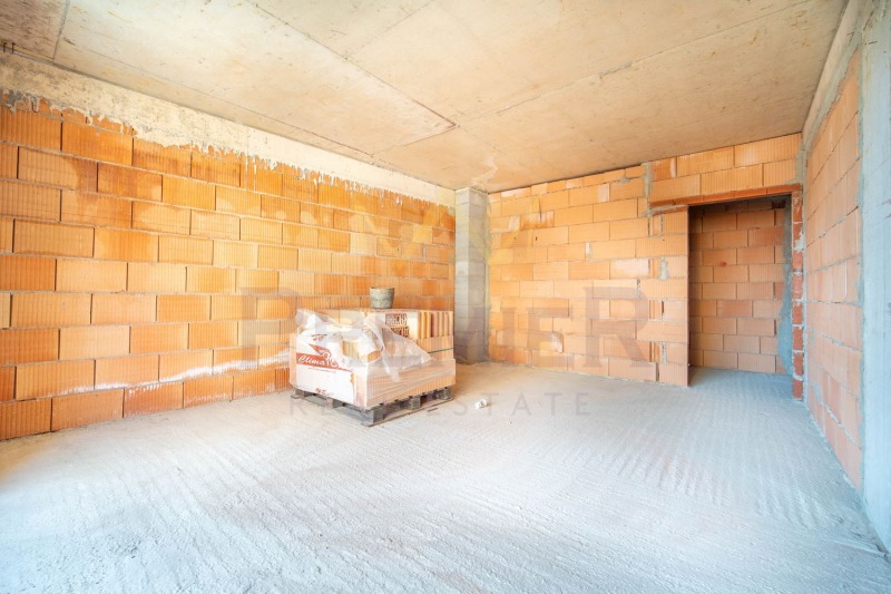 Продава 1-СТАЕН, гр. Варна, ХЕИ, снимка 3 - Апартаменти - 52635615