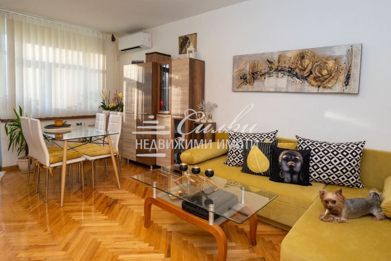 De vânzare  1 dormitor Șumen , Traciia , 55 mp | 26383574