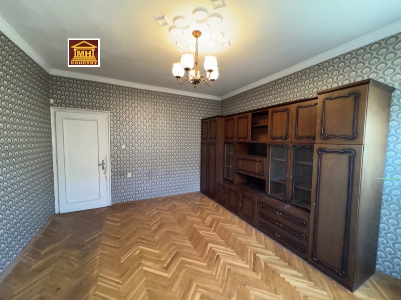 Продава  Офис град София , Център , 140 кв.м | 34023058 - изображение [2]