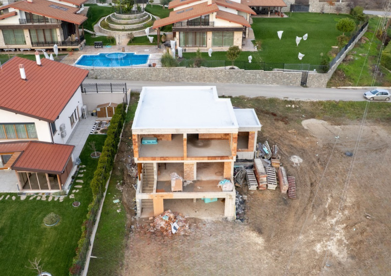 Продава КЪЩА, с. Николово, област Русе, снимка 2 - Къщи - 53496054