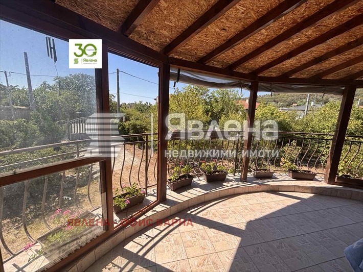 Продава КЪЩА, гр. Варна, м-т Долна Трака, снимка 11 - Къщи - 54360148