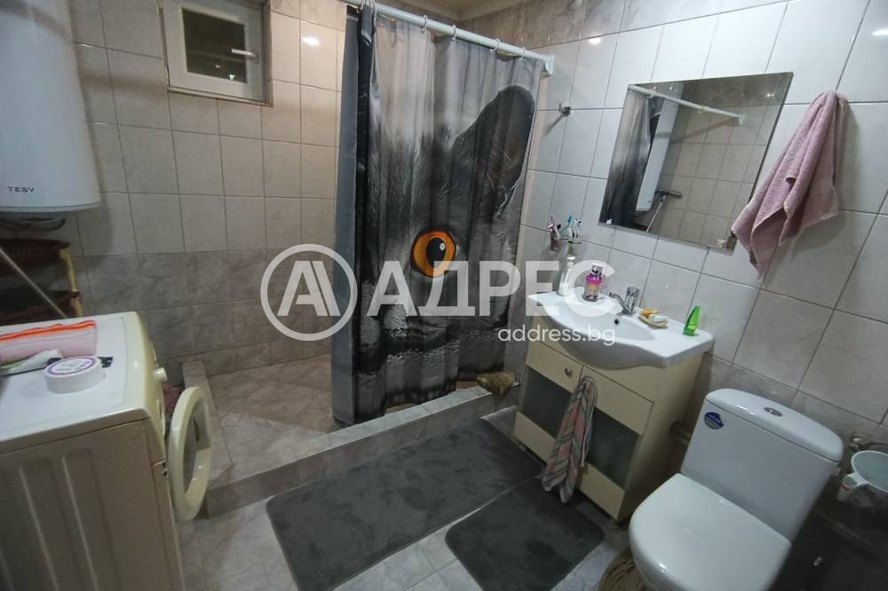 Продава КЪЩА, с. Побит камък, област Разград, снимка 8 - Къщи - 54935427