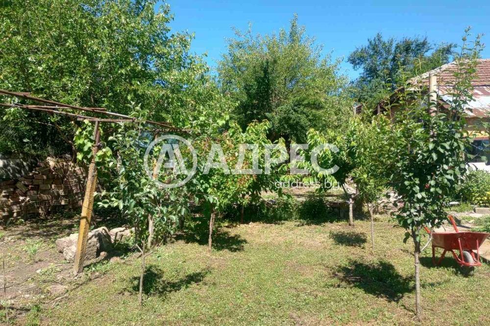 Продава КЪЩА, с. Побит камък, област Разград, снимка 3 - Къщи - 54935427