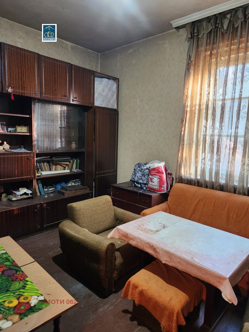 Продава 2-СТАЕН, гр. Горна Оряховица, област Велико Търново, снимка 2 - Апартаменти - 52365922