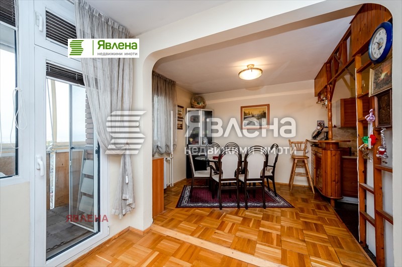 Продава  3-стаен град София , Младост 4 , 100 кв.м | 55870111 - изображение [3]
