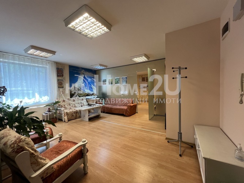 Te koop  Kantoor Sofia , Tsentar , 120 m² | 94852203