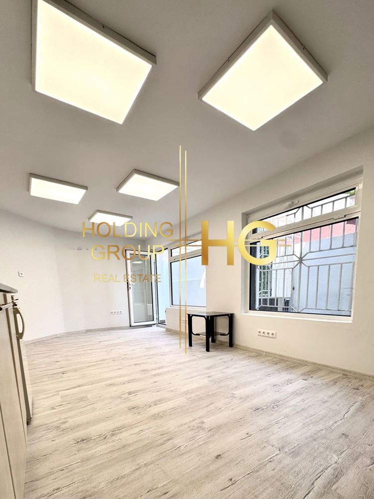 Продава ОФИС, гр. Варна, Център, снимка 8 - Офиси - 55312106