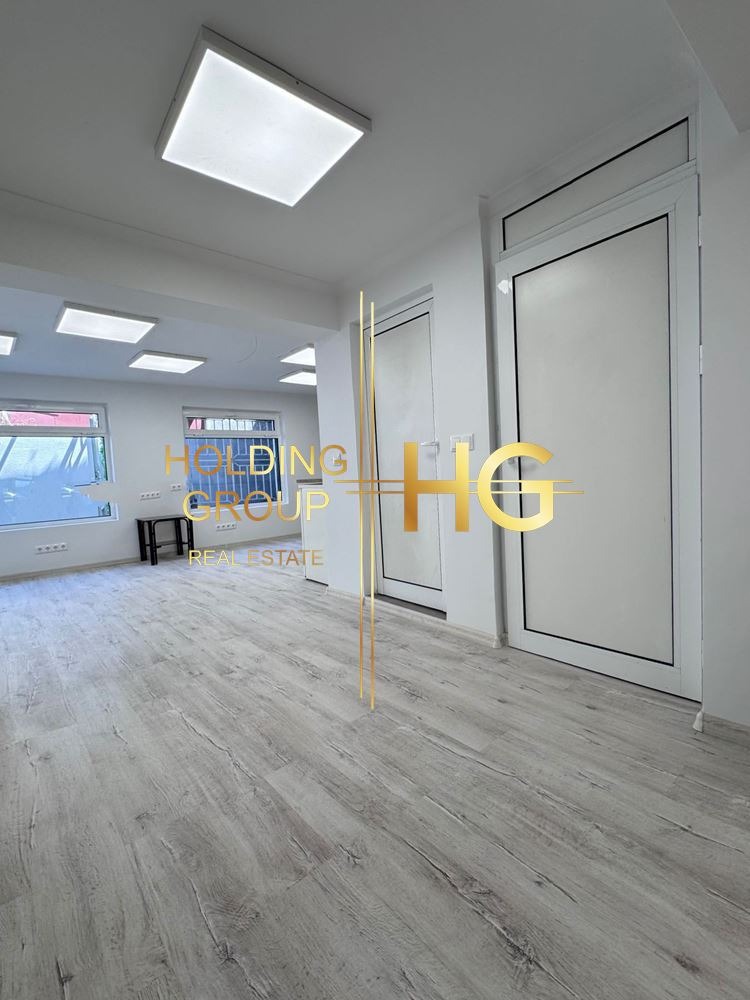 Продава ОФИС, гр. Варна, Център, снимка 9 - Офиси - 55312106