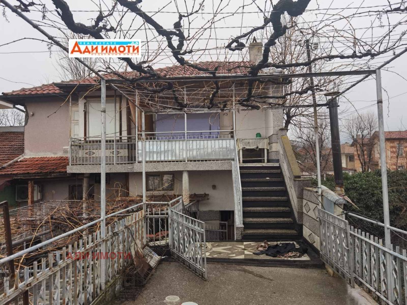 Продава  Етаж от къща област Пловдив , гр. Карлово , 143 кв.м | 60364409 - изображение [3]