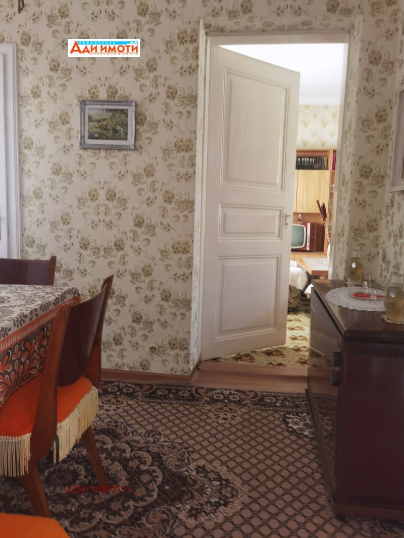 Продава  Етаж от къща област Пловдив , гр. Карлово , 143 кв.м | 60364409 - изображение [11]