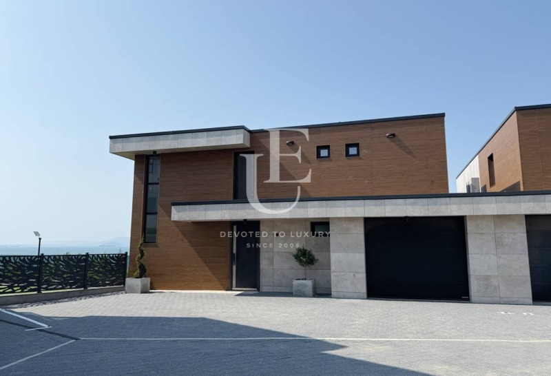Til salg  Hus Burgas , Sarafovo , 350 kvm | 35974475 - billede [3]