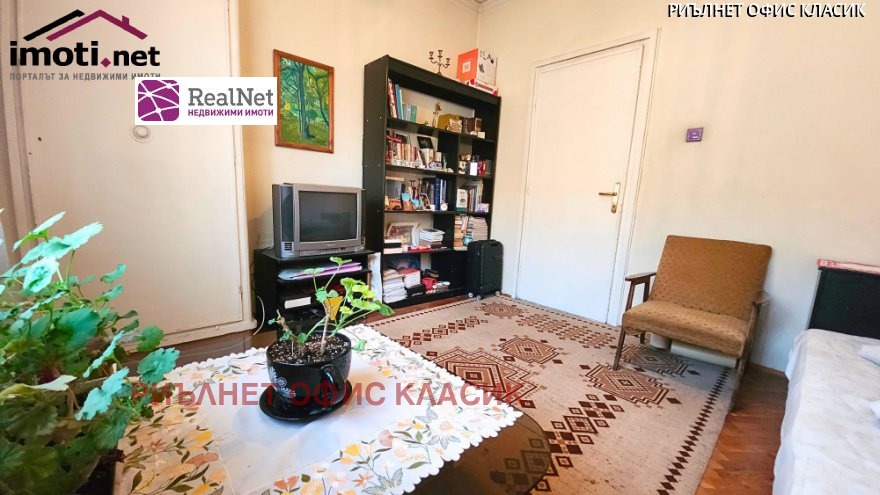 Продава 4-СТАЕН, гр. София, Докторски паметник, снимка 3 - Апартаменти - 53884232