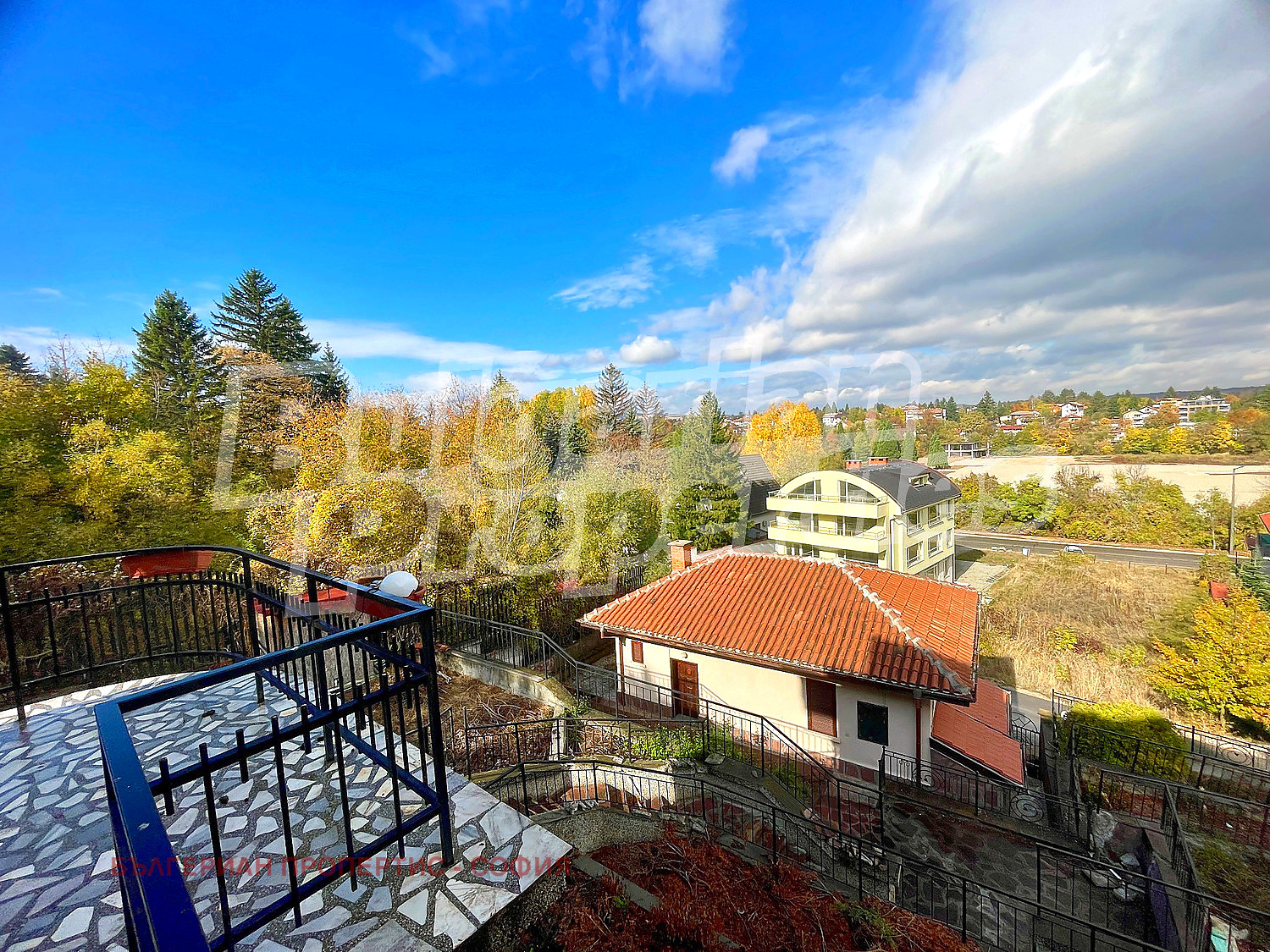 Продава КЪЩА, гр. София, гр. Банкя, снимка 3 - Къщи - 56731369
