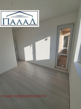 Eladó 1 hálószoba