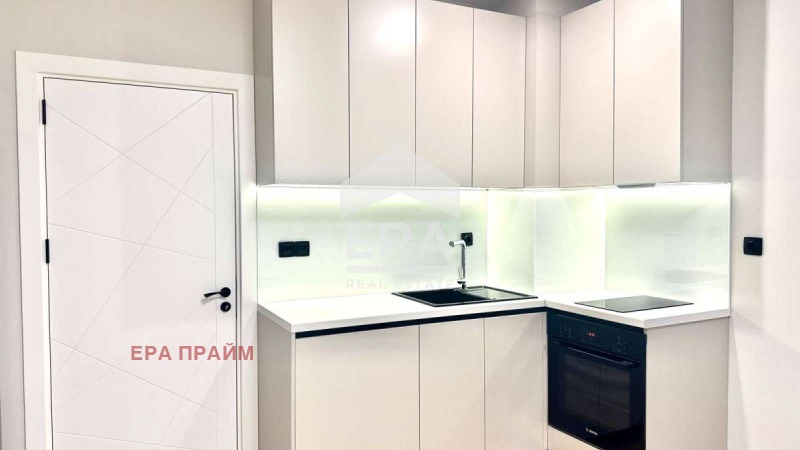 Продава  1-стаен град Варна , Център , 45 кв.м | 12005925