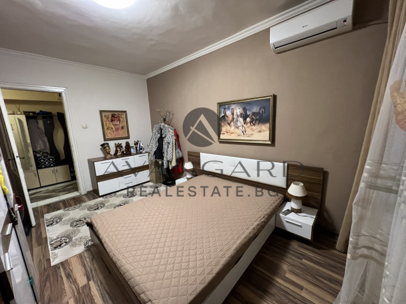 De vânzare  2 dormitoare Plovdiv , Țentralna gara , 100 mp | 47040296 - imagine [8]