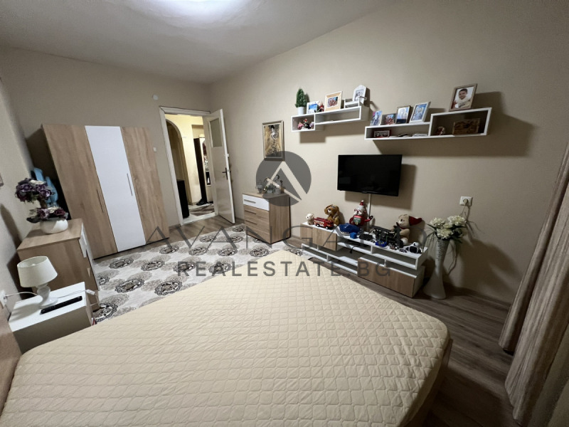 De vânzare  2 dormitoare Plovdiv , Țentralna gara , 100 mp | 47040296 - imagine [6]