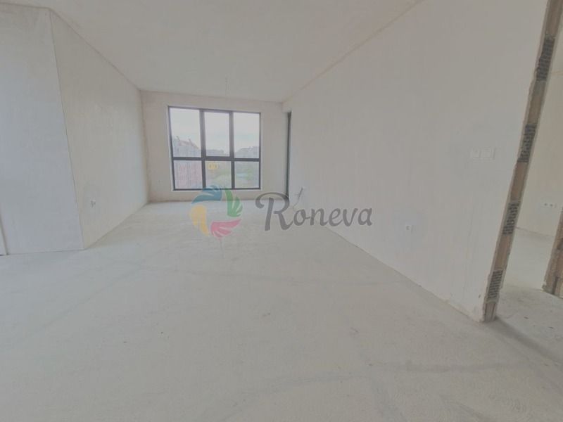 Na prodej  2 ložnice Varna , Vazraždane 1 , 64 m2 | 90526881 - obraz [3]