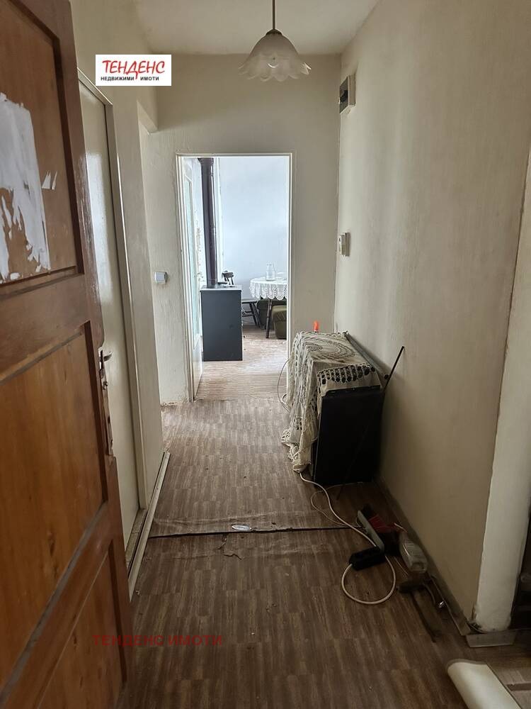 Продава 3-СТАЕН, гр. Кърджали, Възрожденци, снимка 3 - Апартаменти - 54094751